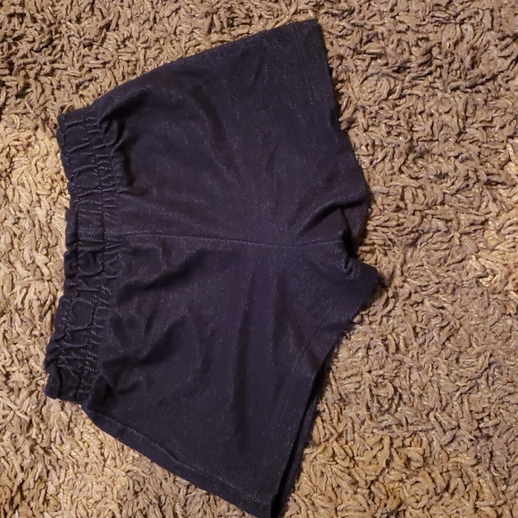 Peanut & Ollie dark blue 18 mo shorts - Picture 4 of 8